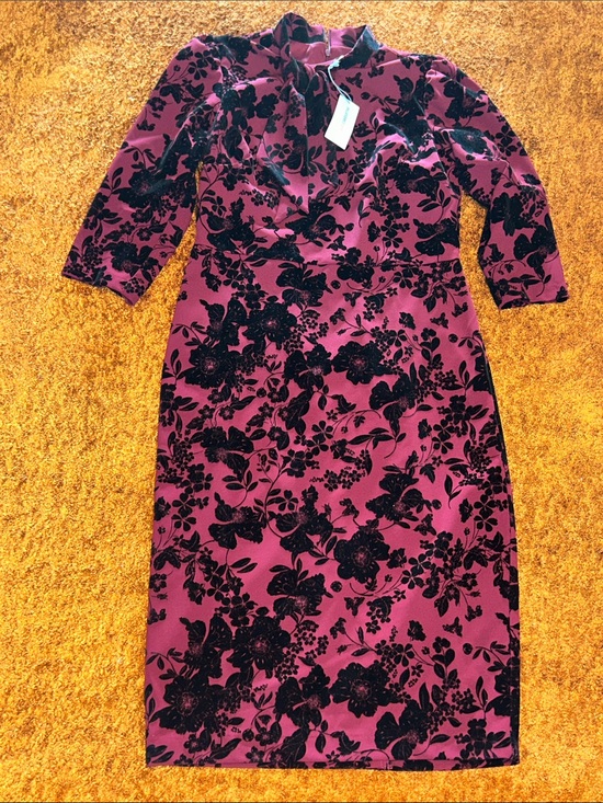 Liz Claiborne Dresses & Skirts - Liz Claiborne Plum Midi Dress with Black Floral Burnout